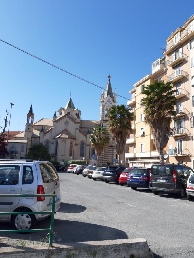 Lamberti Beach Apartment - 150 M From The Sea - Just Renewed - Wifi Savona Exterior photo